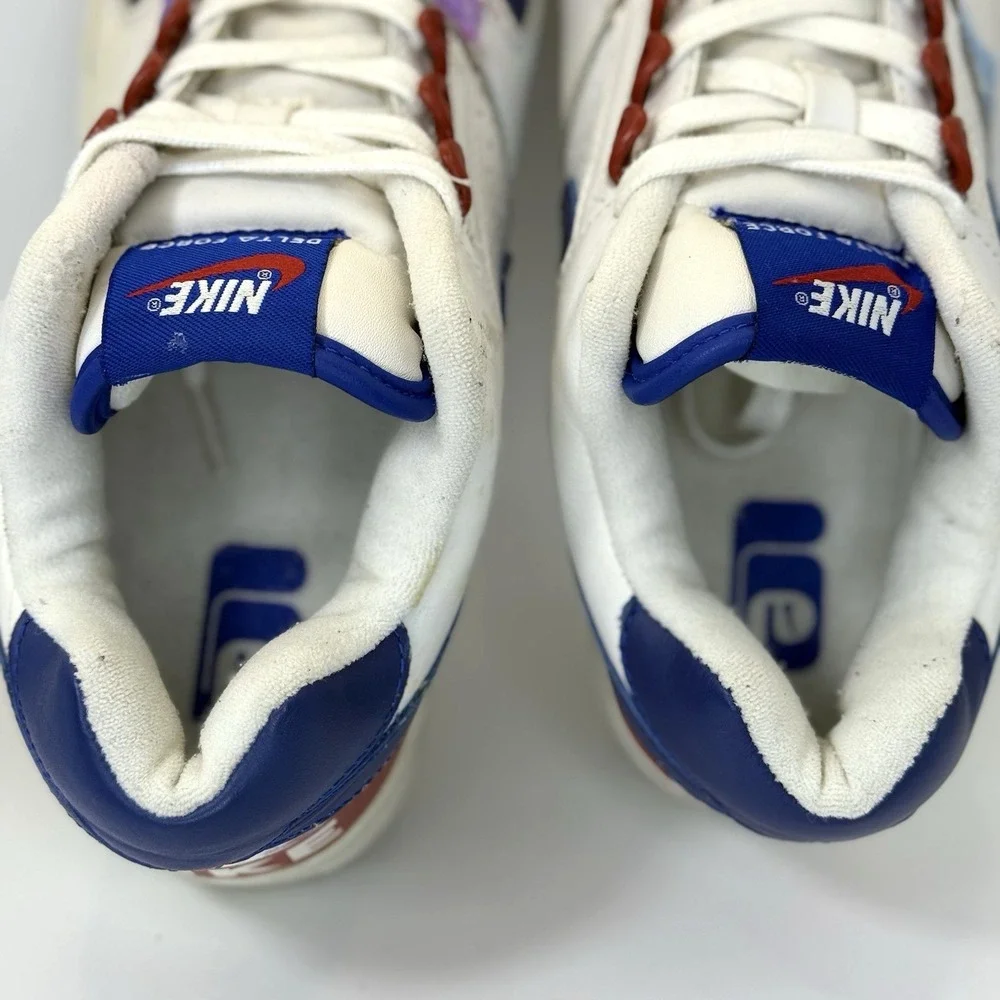 Nike smoke pet